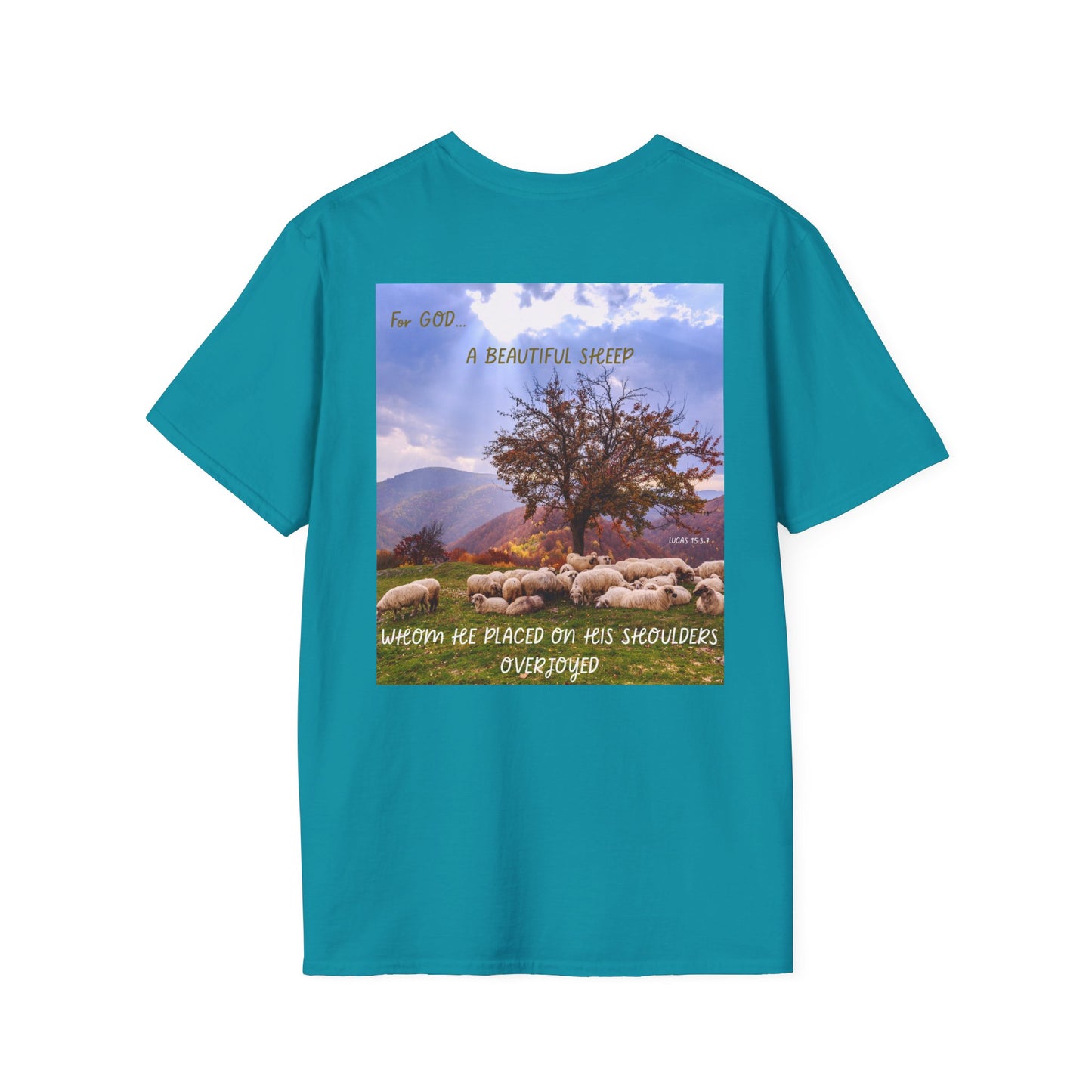 BLACK SHEEP Playful Sheep Graphic T-Shirt, Fun Tee for Animal Lovers, Gift for Sheeple, Humorous Farm Shirt, Cute Casual Top