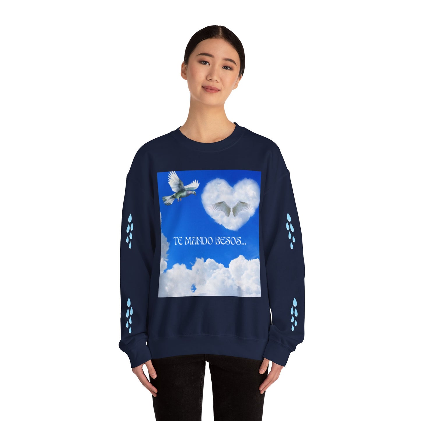 TE MANDO BESOS Heavenly Love Sweatshirt, Spiritual Crewneck, Angelic Gift, Cloud Art Pullover, Heartfelt Comfort Wear, Perfect for Love Celebrations