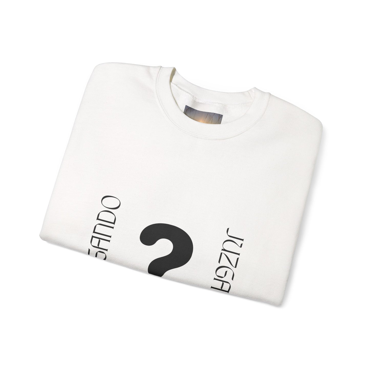 JUZGANDO Crewneck Sweatshirt | Casual Unisex Pullover, Gift for Friends, Comfortable Everyday Wear, Perfect for Birthdays