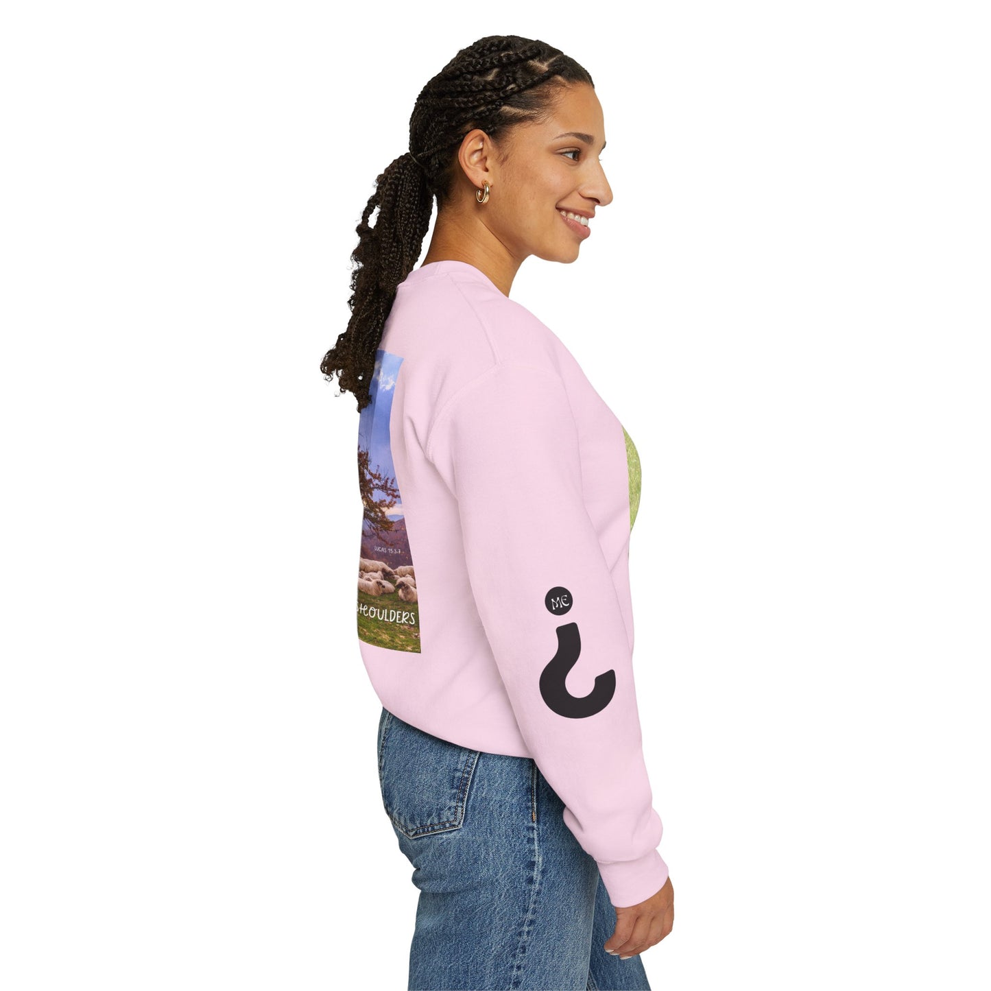 Black Sheep Crewneck Sweatshirt, Funny Gift for Introverts, Cozy Unisex Sweatshirt, Perfect for Casual Wear, Unique Gift Idea
