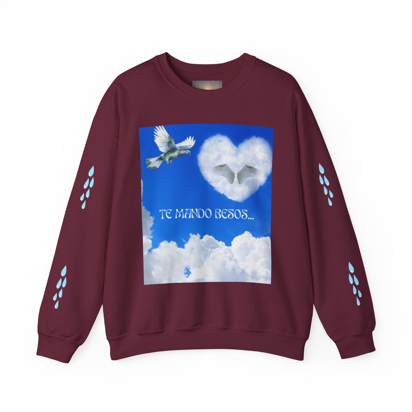 TE MANDO BESOS Heavenly Love Sweatshirt, Spiritual Crewneck, Angelic Gift, Cloud Art Pullover, Heartfelt Comfort Wear, Perfect for Love Celebrations