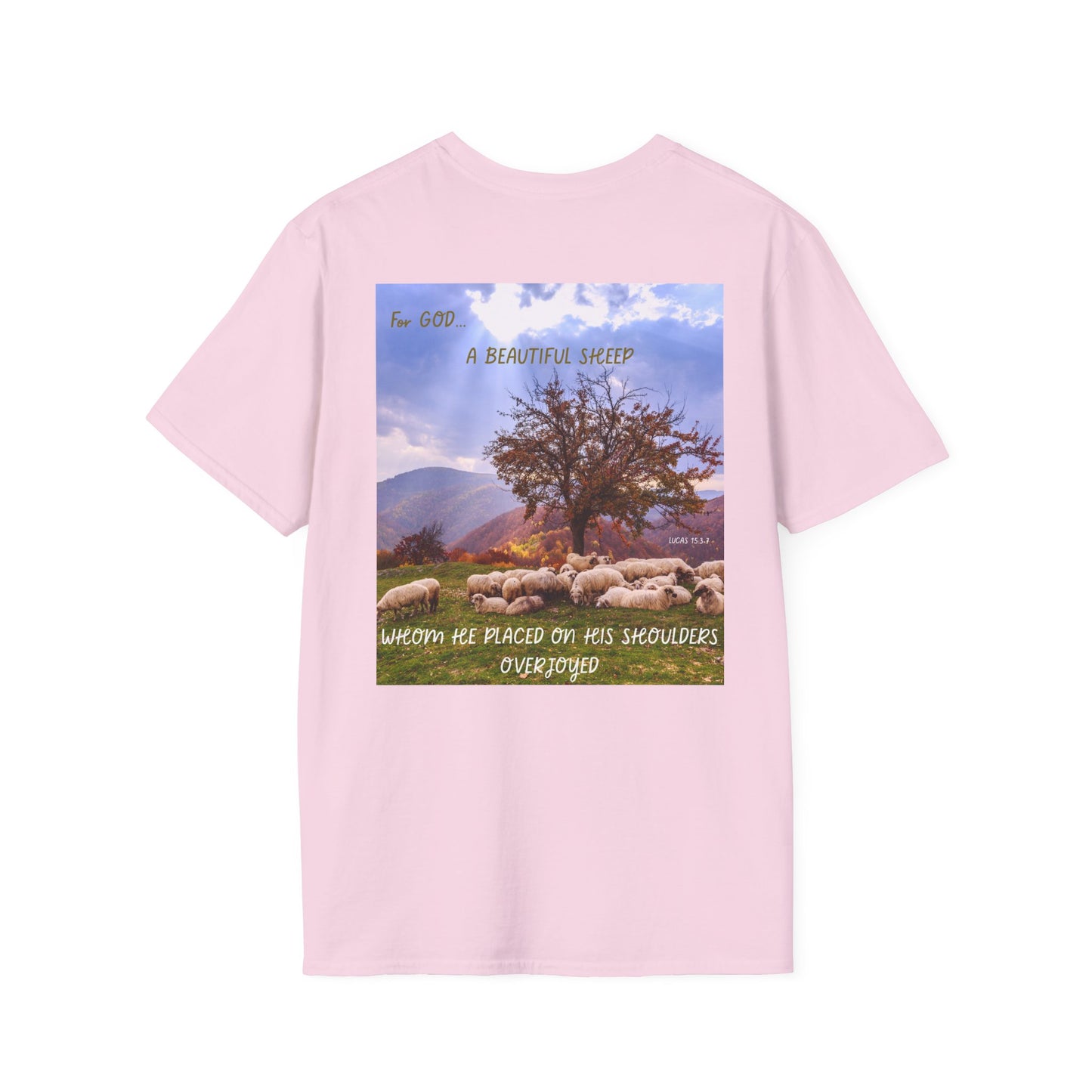 BLACK SHEEP Playful Sheep Graphic T-Shirt, Fun Tee for Animal Lovers, Gift for Sheeple, Humorous Farm Shirt, Cute Casual Top