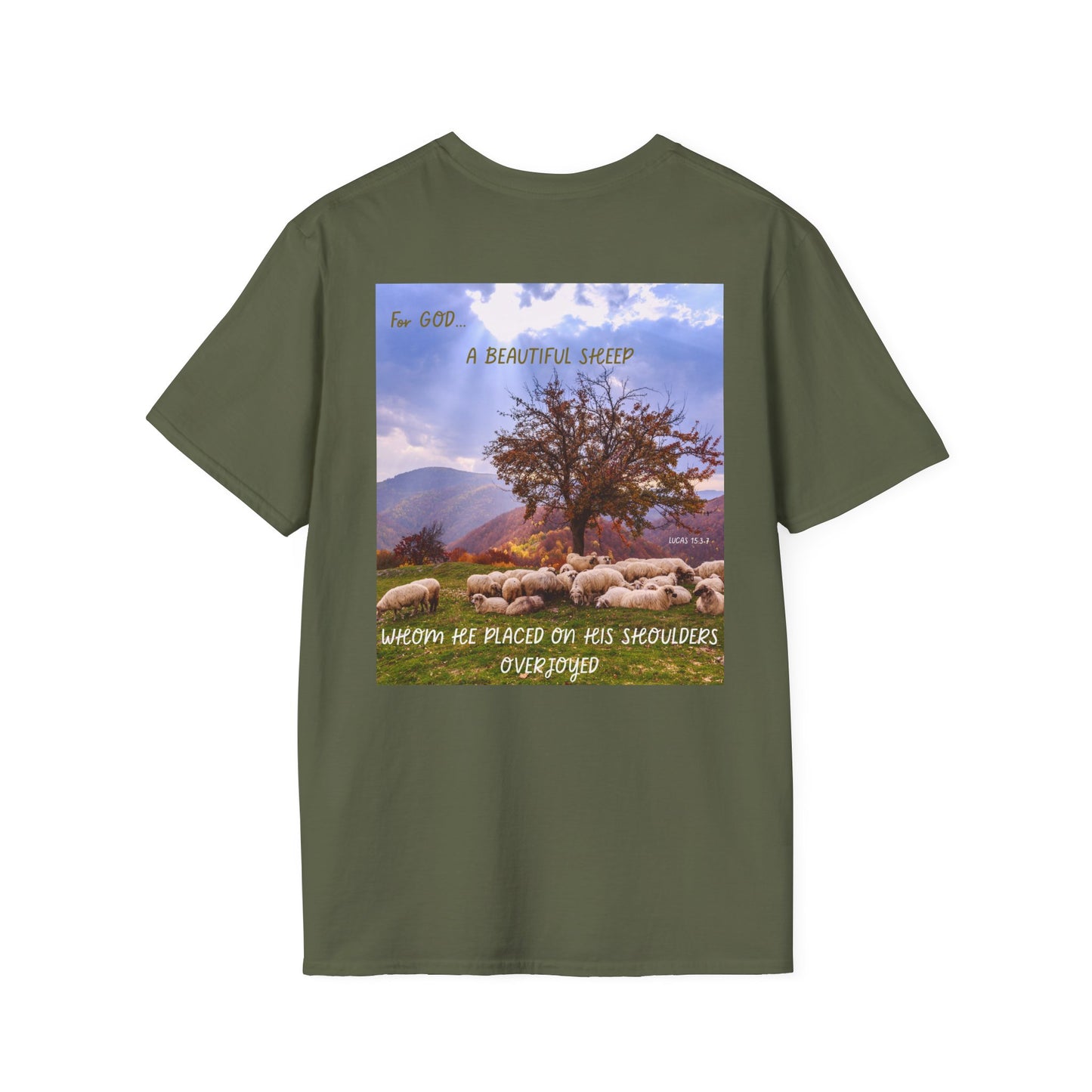 BLACK SHEEP Playful Sheep Graphic T-Shirt, Fun Tee for Animal Lovers, Gift for Sheeple, Humorous Farm Shirt, Cute Casual Top