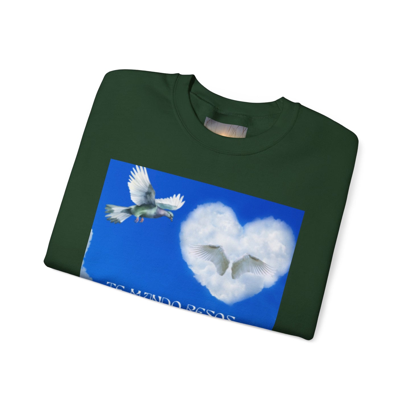 TE MANDO BESOS Heavenly Love Sweatshirt, Spiritual Crewneck, Angelic Gift, Cloud Art Pullover, Heartfelt Comfort Wear, Perfect for Love Celebrations