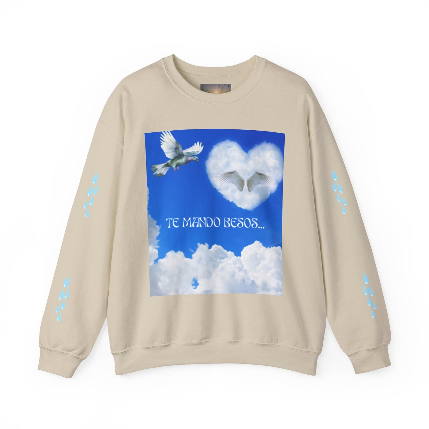 TE MANDO BESOS Heavenly Love Sweatshirt, Spiritual Crewneck, Angelic Gift, Cloud Art Pullover, Heartfelt Comfort Wear, Perfect for Love Celebrations
