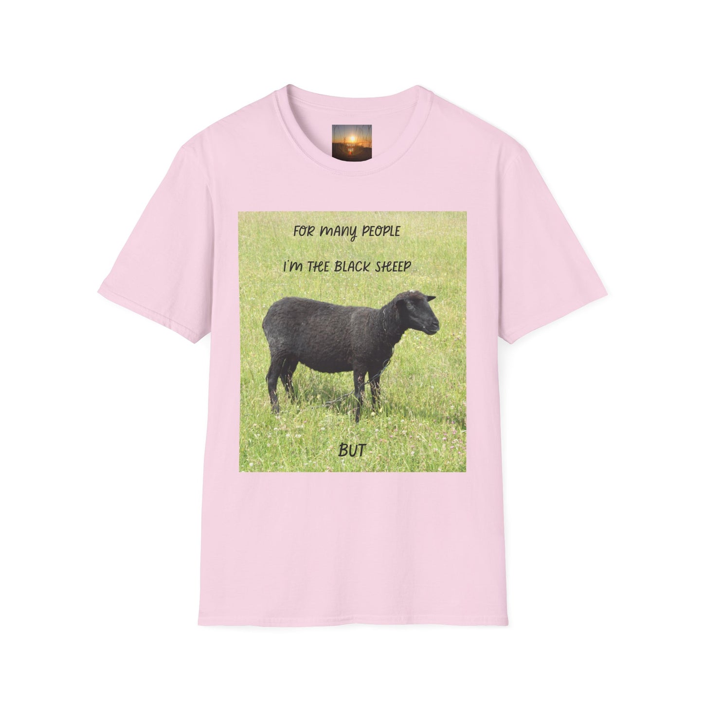 BLACK SHEEP Playful Sheep Graphic T-Shirt, Fun Tee for Animal Lovers, Gift for Sheeple, Humorous Farm Shirt, Cute Casual Top