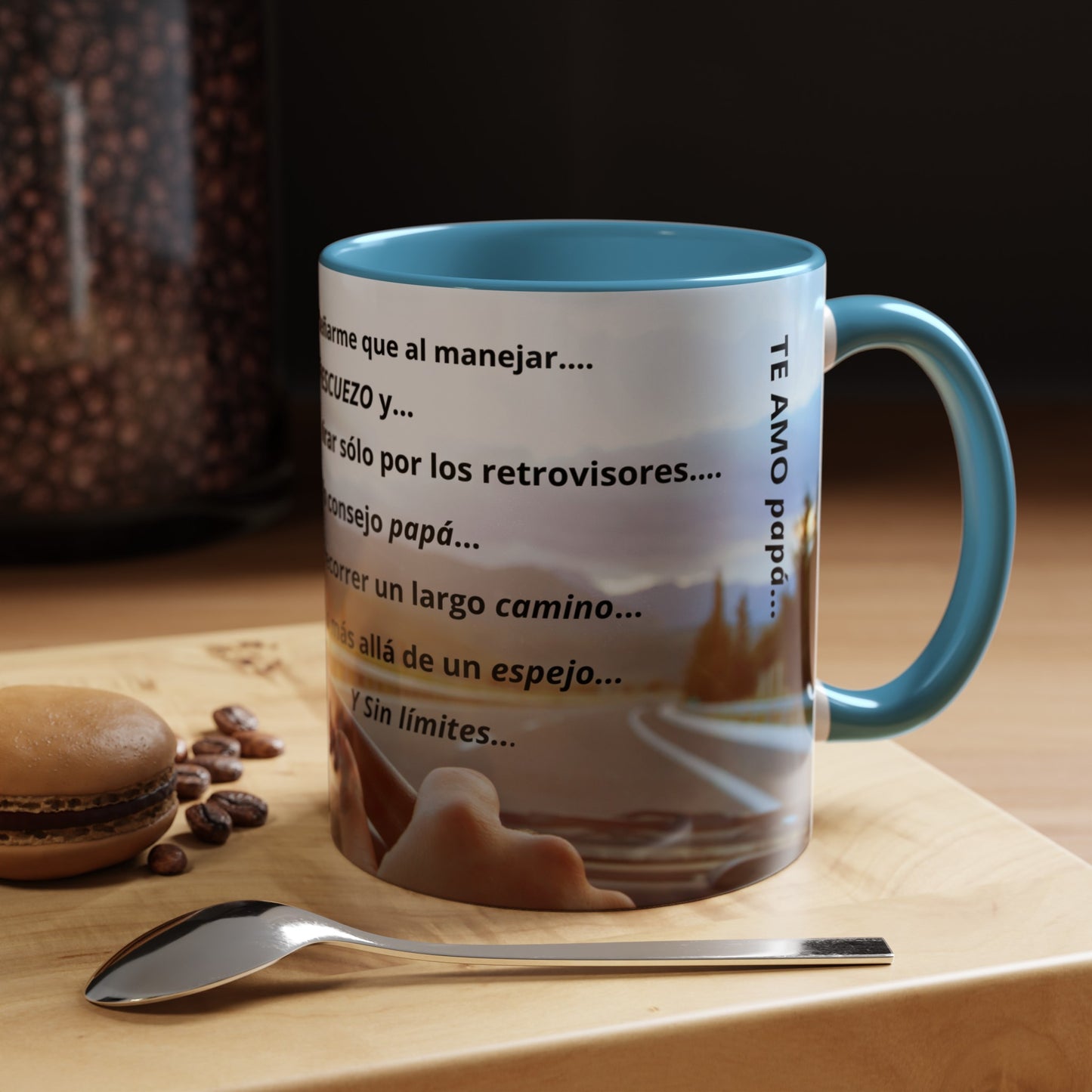 Gracias papá Accent Coffee Mug (11, 15oz)