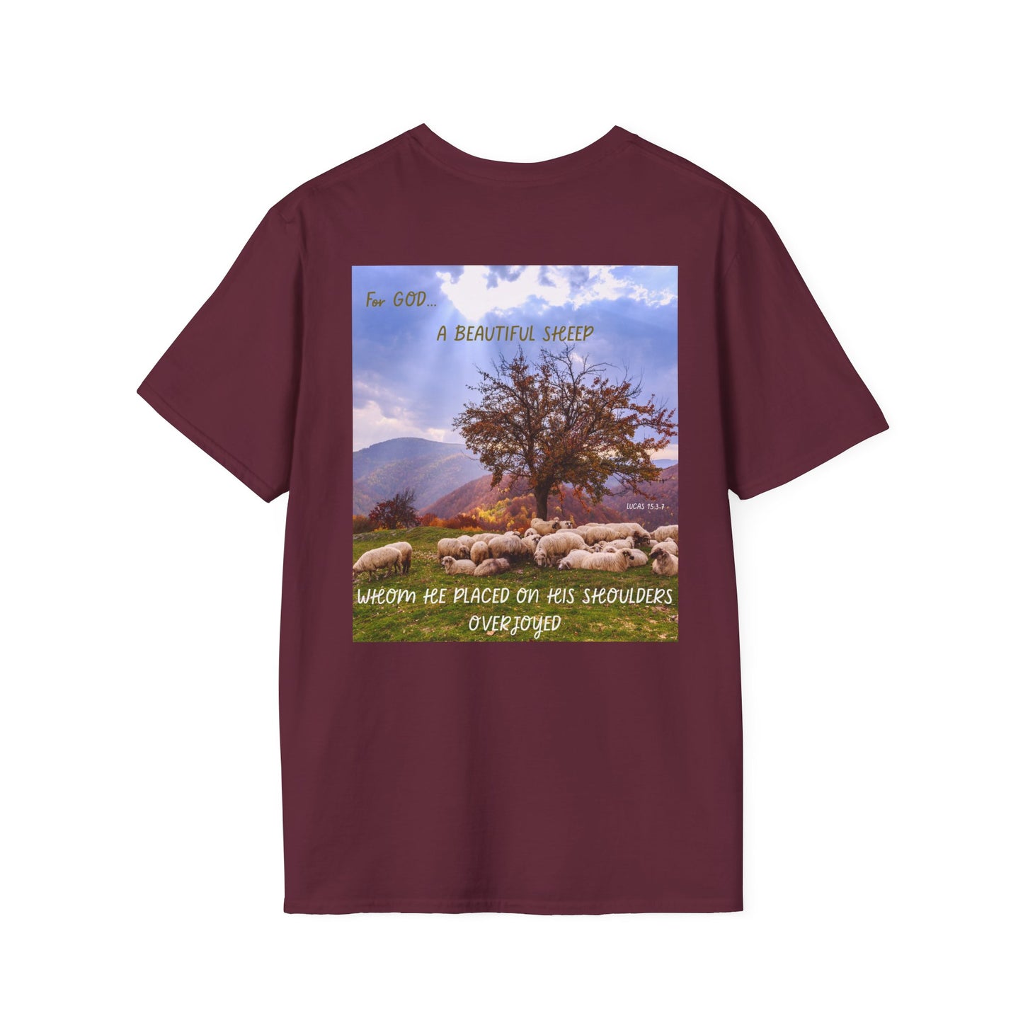 BLACK SHEEP Playful Sheep Graphic T-Shirt, Fun Tee for Animal Lovers, Gift for Sheeple, Humorous Farm Shirt, Cute Casual Top