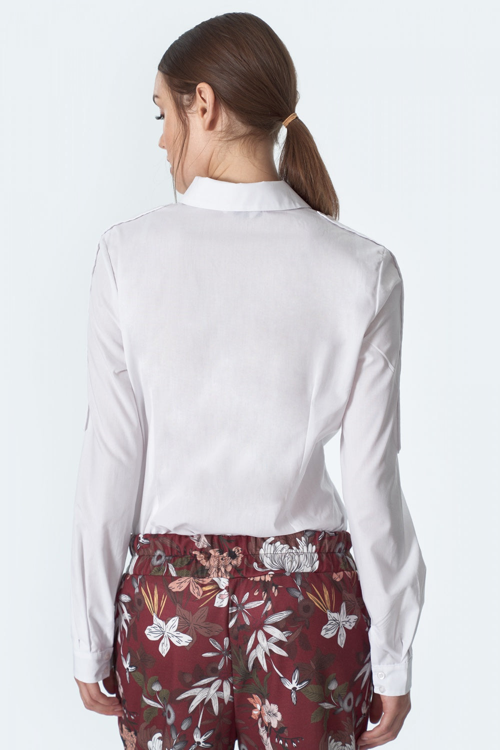 Long sleeve shirt model