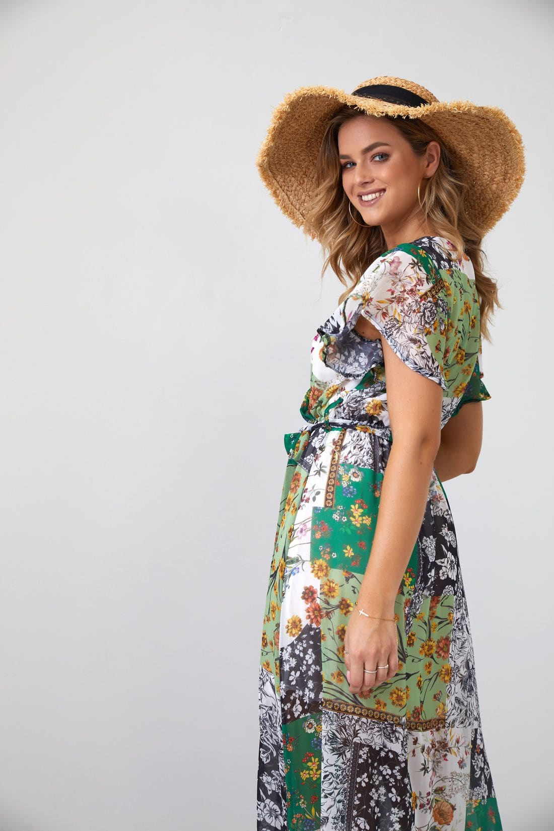 Maxi wrap dress with a belt, green