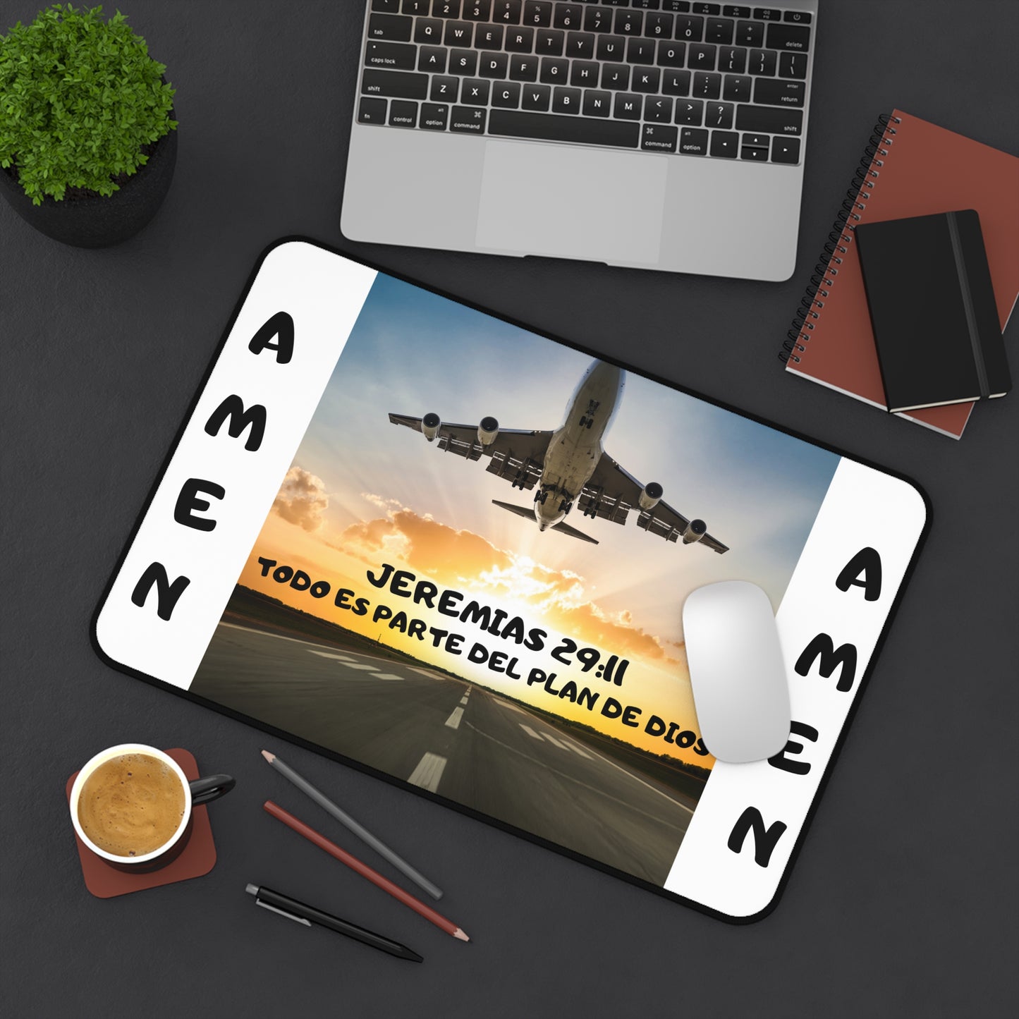 Religious Desk Mat — Jeremías 29:11 "Todo es parte del plan de Dios" (Amen)