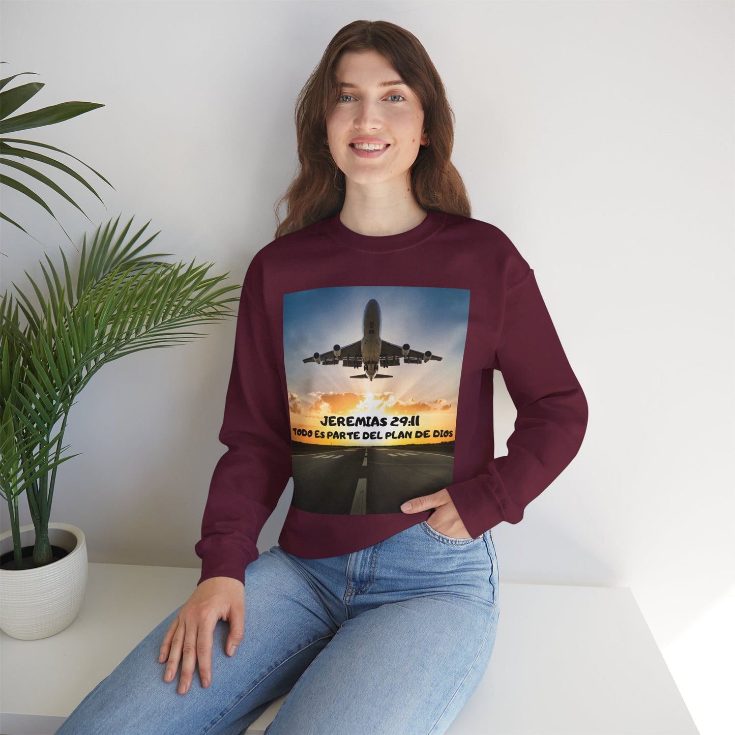 Christian Sweatshirt — Jeremías 29:11 & Mateo 28:20 Inspirational Crewneck