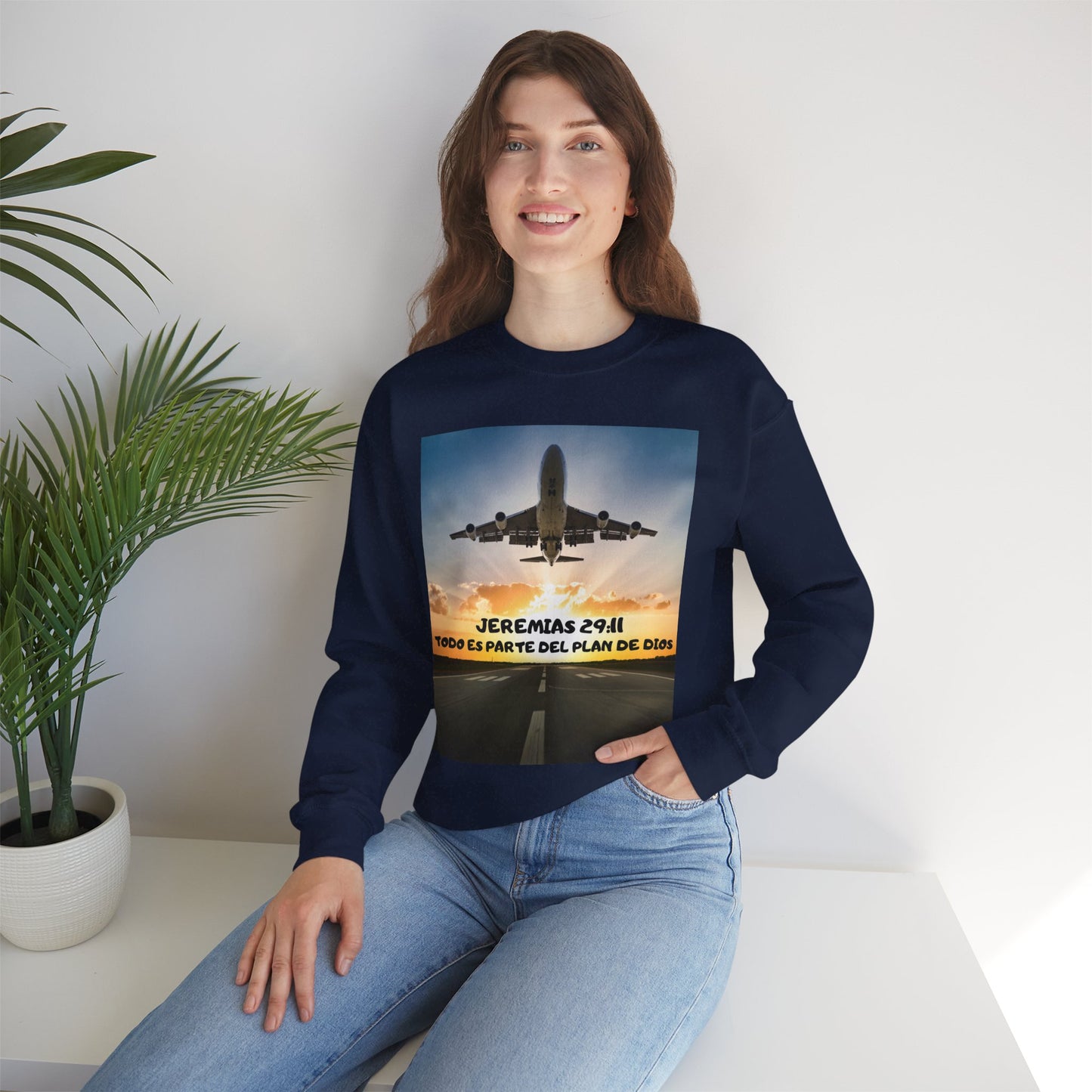 Christian Sweatshirt — Jeremías 29:11 & Mateo 28:20 Inspirational Crewneck