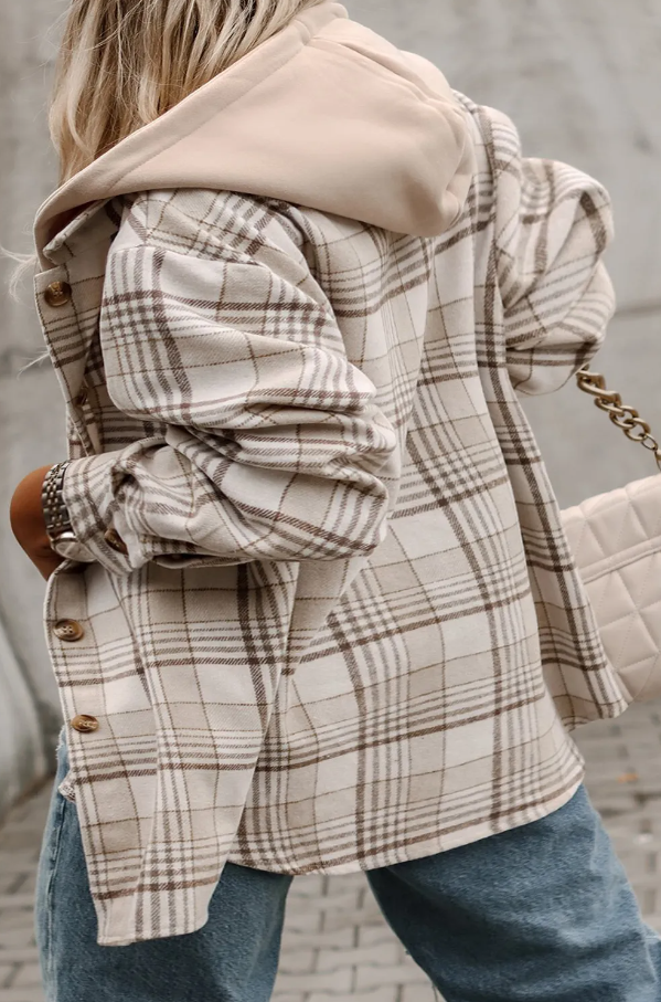 PLUS SIZE vrhnja srajca s karo potiskom, kaki