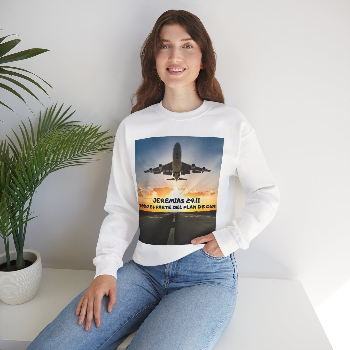 Christian Sweatshirt — Jeremías 29:11 & Mateo 28:20 Inspirational Crewneck