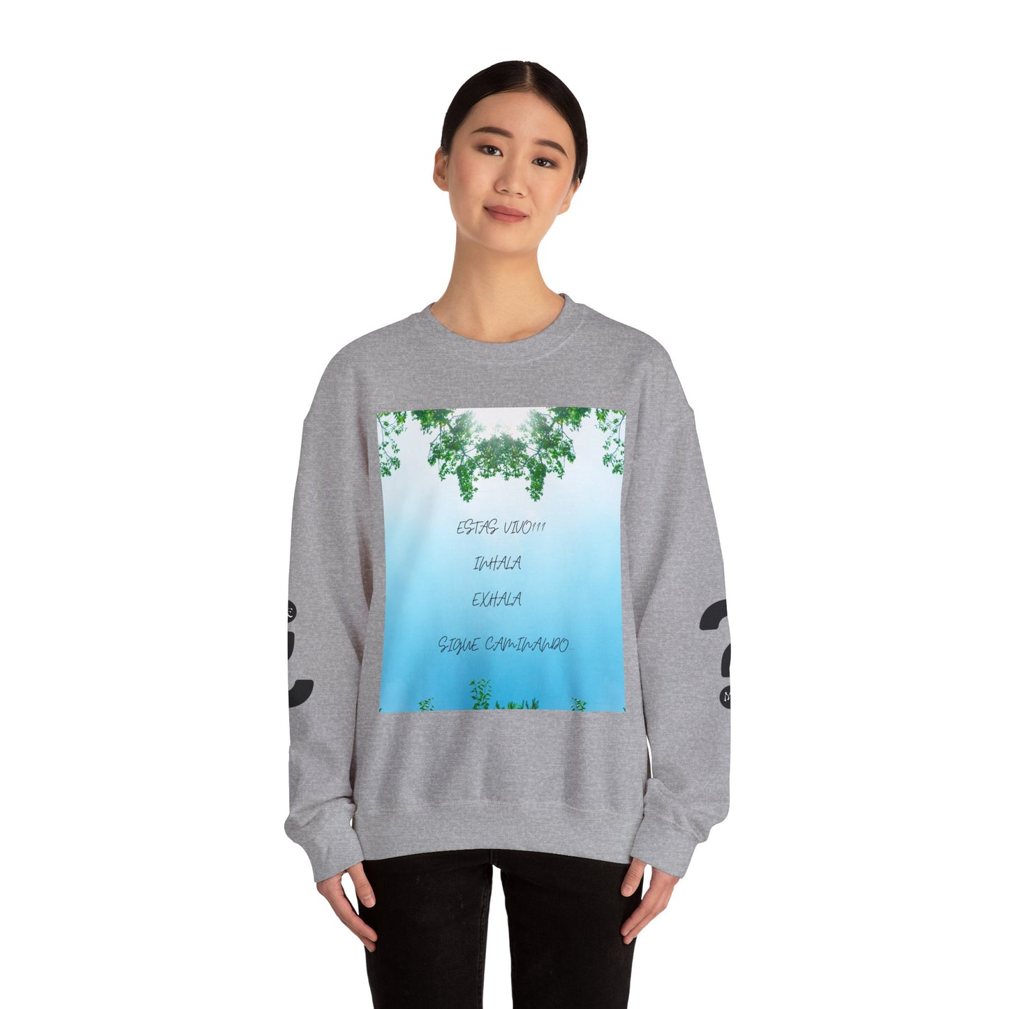 ESTAS VIVO Crewneck Sweatshirt, Unisex Cozy Apparel, Perfect Gift for Nature Lovers, Relaxed Fit for Every Day, Ideal for [...]