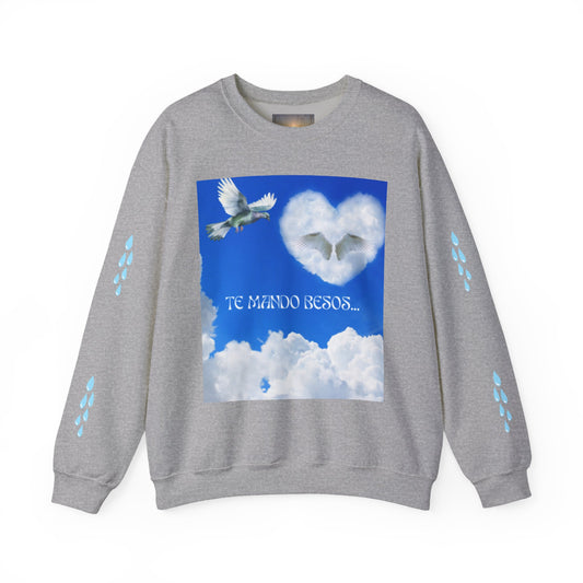 TE MANDO BESOS Heavenly Love Sweatshirt, Spiritual Crewneck, Angelic Gift, Cloud Art Pullover, Heartfelt Comfort Wear, Perfect for Love Celebrations