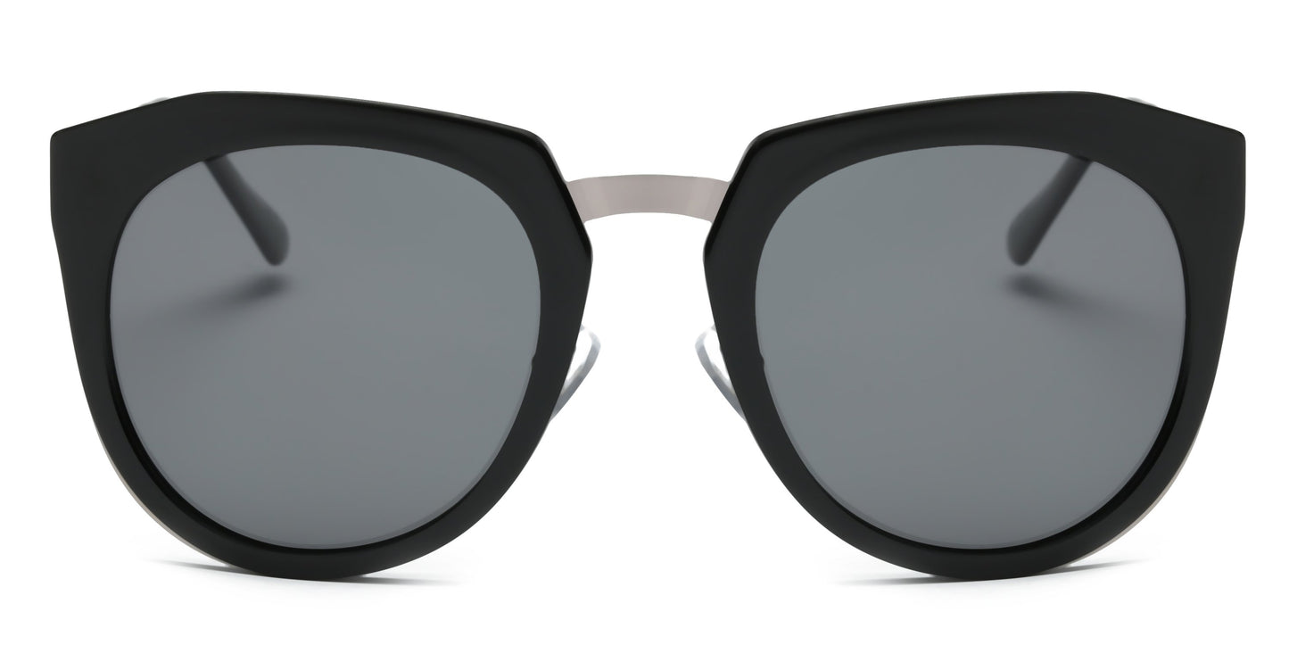 NEW ME IM SUNGLASSES