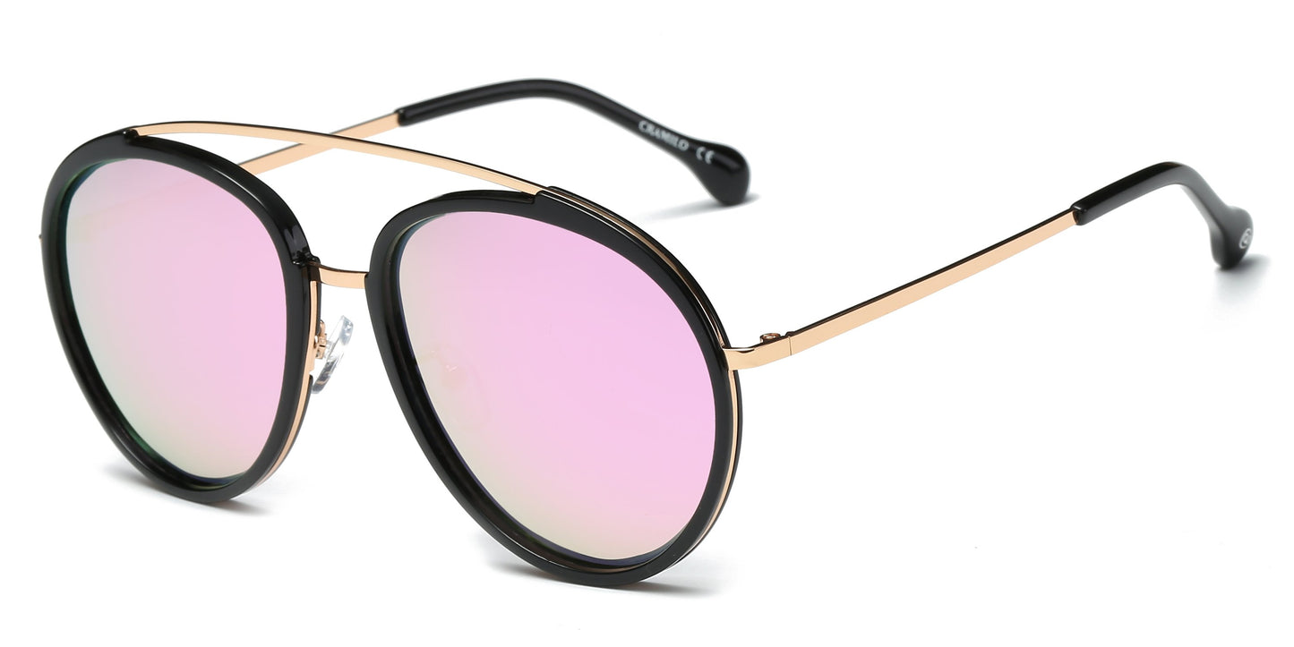 NEW ME IM SUNGLASSES