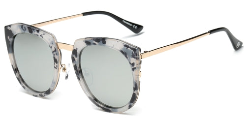 NEW ME IM SUNGLASSES