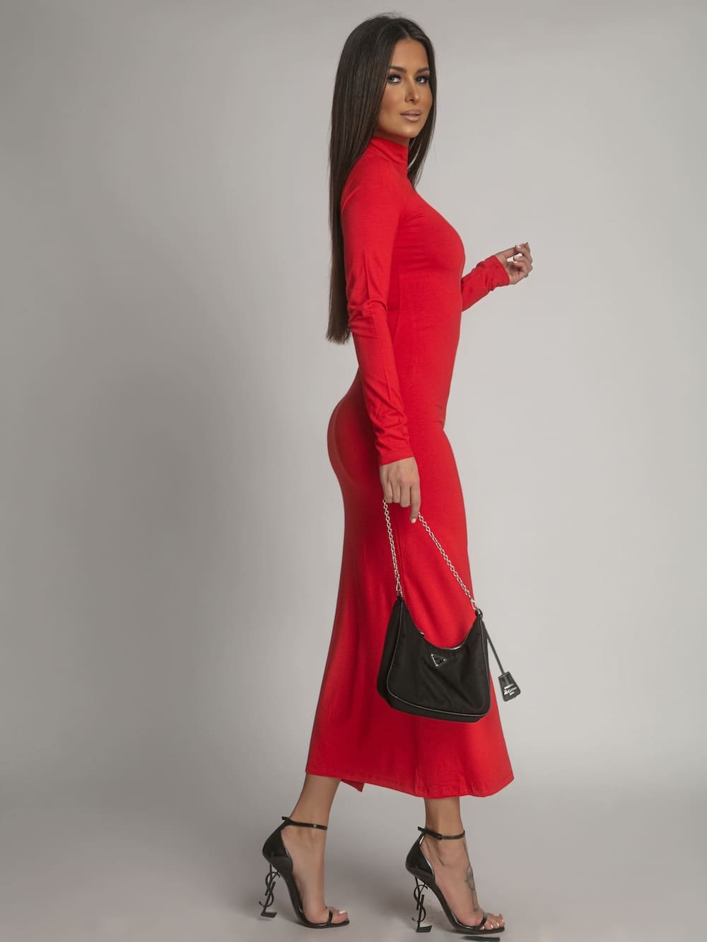 Smooth long-sleeved turtleneck dress, red